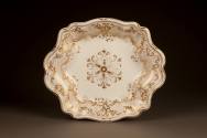 Davenport Lobed and Footed Oblong Center Dish with Gilt Scroll and Dot Decoration, 1830-1837. S ...