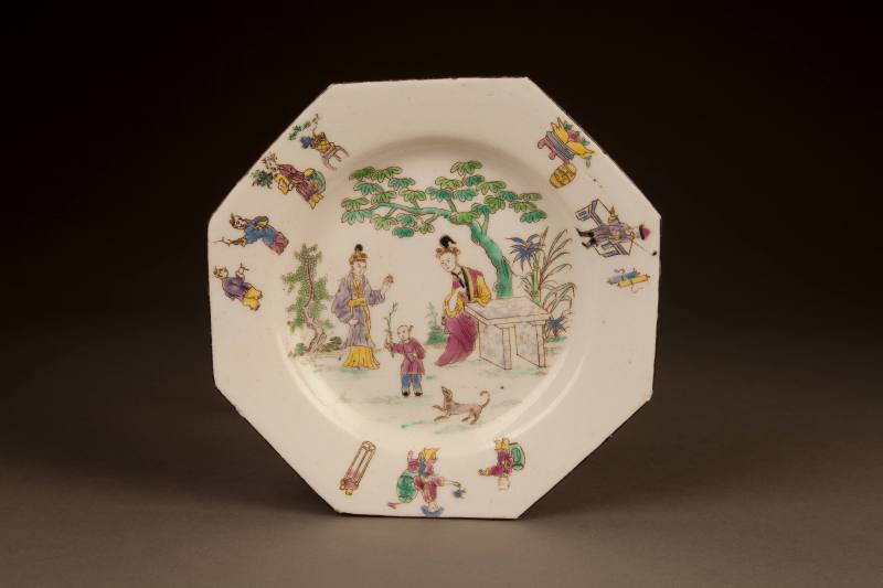 Bow Printed and 'Famille-Rose'-Enameled Chinoiserie Octagonal Plate, ca. 1765. Soft-paste porce ...